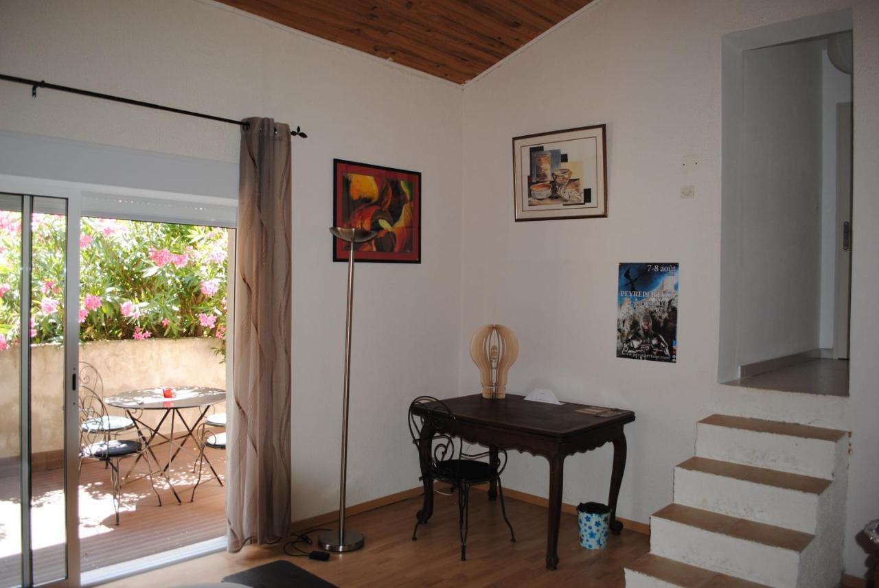 Chez Yvette , C'est Chouette!! Bed & Breakfast Carcassonne